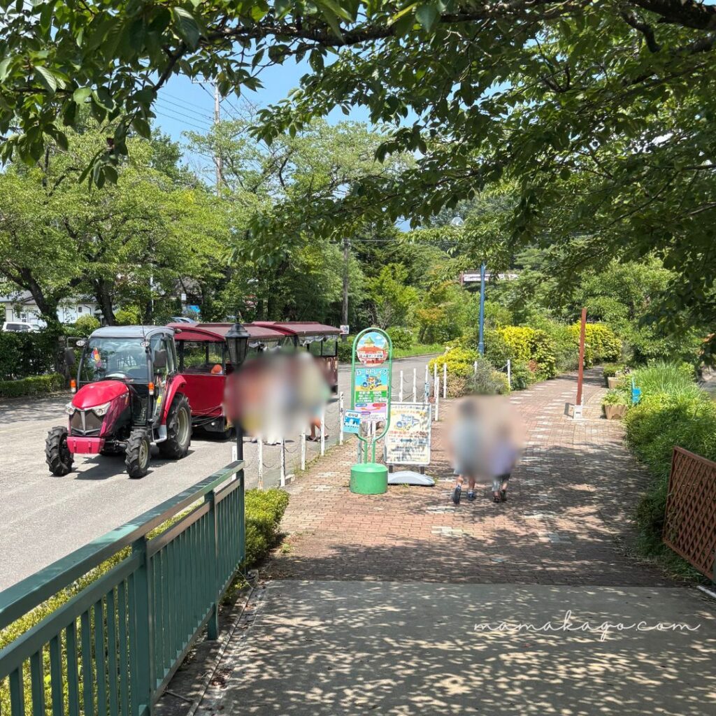 りんどう湖ファミリー牧場ロードトレイン